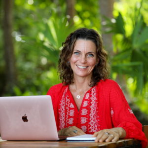 Gateless Writing for Memoir or Poetry: 4 Craft, Writing, and Feedback Sessions